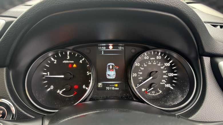 Nissan Qashqai 1.6 dCi Tekna 5dr Xtronic Diesel Hatchback